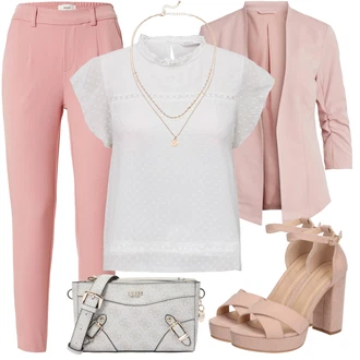 Babydoll Outfit s Bílá/Krémová Halenka a Tunika/Halenka Móda Pro Plnoštíhlou/Tričko & Top Móda Pro Plnoštíhlé Only "Módní letní vzhled"Look: Styl, Lehký, Babydoll, Egirl, S průsvitem, Vintage