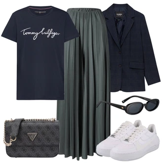 Outfit s Bílá/Modrá Vintage Teniska/Skate Bota/Nízká Teniska/Úzká Teniska/Kožené Tenisky/Teniska na platformě Nike Sportswear "Outfit na léto"