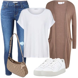 Nadrozměrné Outfit s Šedá/Bílá/Krémová Jednoduchý top/Mužské běžecké boty/Neformální tričko/Tričko nadměrné velikosti/Košilový top/Tričko s krátkým rukávem/Krátký top/Tričko Only "Outfit na léto"Look: Klasické, Nadrozměrné, Bezešvé, Skromné, Cool