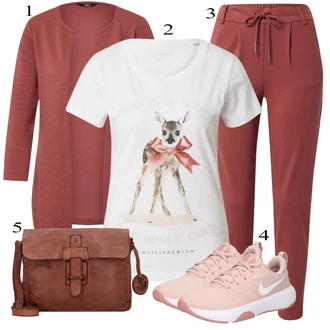 Poletne Outfiti mit Roza/Bež/Modra/Pastelne barve Nike "Poletna oblačila"