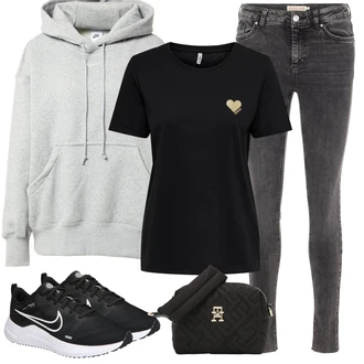 Outfity z džínu Mom Posilování s Zlatý Neformální tričko/Fancy tričko/Funkční tričko/Pletené tričko/Košile s potiskem/Tričko s krátkým rukávem/Sportovní tričko/Tričko s potiskem Only "Letní oblečení"Look: Lesk, Mom, Krásný, Premium, Romantický, Běhání, Posilování
