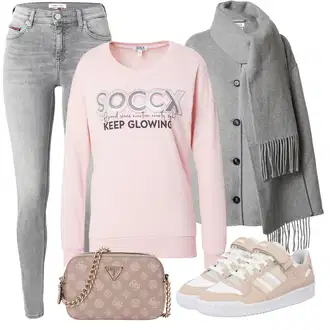 Outfity z džínu Rovná noha s Zlatý/Růžová Sportovní mikina/Fleecová Mikina SOCCX "Cool podzimní outfit"