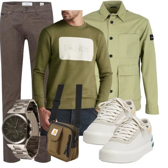 Outfit mit Grau/Beige/Khaki/Weiß Schuh Plateau-Sneaker/Sneaker Low/Canvas-Sneaker/Leder Sneaker/Schmaler Sneaker/Sommer Sneaker Pull&Bear "Freizeit Outfit"