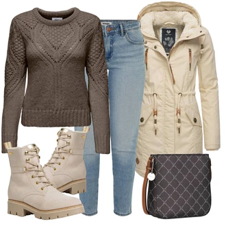 Outfit s Světle modrá Kožená bunda/Dámské Džíny s Délkou 7/8/Kotníková Bota/Motorkářské Džíny/Capri Džíny/Zkrácené Džíny/Džíny s Rozparkem/Push up Džín/Slim Fit Džíny/Navlékací džíny/Kožené Boty Wrangler "Podzimní outfit na volný čas"