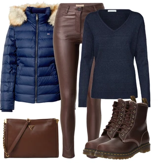 Outfit s Hnědá/Tmavě hnědá/Tmavě červená/Vínová Kožená bunda/High Waist Džínové Kalhoty/Motorkářské Džíny/Termální Džíny/Džíny s Rozparkem Soyaconcept "Každodenní vzhled"