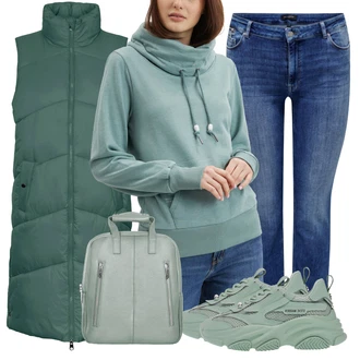 Outfit s Světle Zelená/Zelená/Tmavě Zelená Teniska na platformě/Chunky Tenisky/Teniska teddy Steve Madden "Podzimní módní styl"