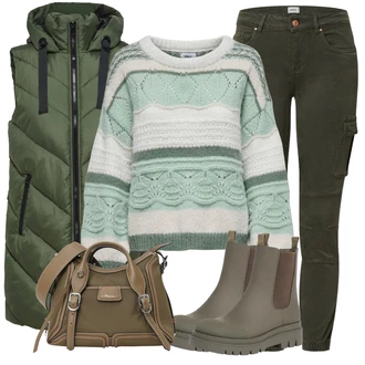 Outfit s Tmavě zelená/Hnědá/Béžová Chelsea Boty/Plochá Kotníková Bota/Gumová Kotníková Bota/Kožená bunda About You "Módní vzhled na podzim"