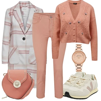 Outfit s Oranžová/Růžová/Hnědá/Bílá Slim Fit Džíny/Sweat Džíny/Džíny Regular Fit/Zkrácené Džíny/Kožená Pánská Bund/Kožené Boty/Termální Džíny/Zužující se Džíny/Kožená bunda/Sportovní boty Tom Tailor "Trendový zimní vzhled"