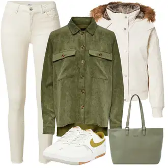 Outfit sa Krem/Bež/Žuta/Bijela Nekategorizirano/Vintage Tenisica/Niska Tenisica/Kožna Tenisica/Tanka Tenisica Nike Sportswear "Zimski outfit"