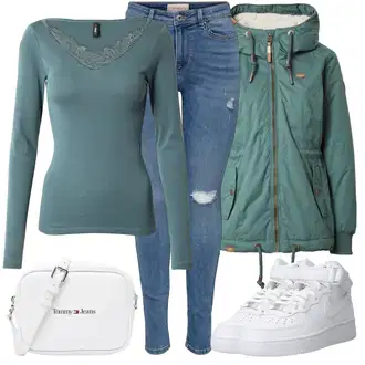 za srednje godine Outfit sa Tirkizna/Zeleno Bluza Veći Broj/Pletivo Veći Broj Only "Zimski outfit"Look: GoGo, Disko, Skater, Pomorski, za srednje godine, Sveučilišna