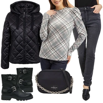 Motorka Outfit s Černá Kozačka Motorkářská Bota/Motorkářská bota Guess "Zimní outfit pro volný čas"Look: Motorka, Jízda na koni