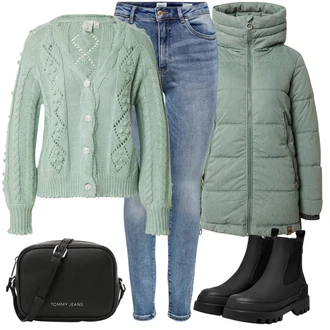 S zakovicama Outfit sa Crna Čizmica Chelsea Gležnjača/Gumena Gležnjača/Kožna Jakna Only "Zimski outfit"