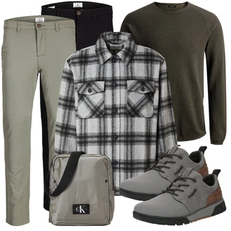 Outfit mit Dunkelgrün Feinstrickpullover/Wollpullover/Einfacher Pullover/Basic Pullover/Kaschmir Pullover/Rundhals Pullover Jack & Jones "Casual Outfit"