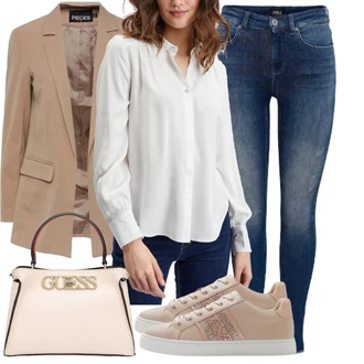 Východ Outfit s R??ová/Zlatý/Bé?ová/Tmav? ?ervená Ta?ka P?es Rameno/Dopisová pen??enka/Ta?ka Na Rameno/Malá Ta?ka/Sportovní Ta?ka P?es Rameno/Shopper ta?ka/Bra?na/Velká ta?ka/Ta?ka Guess "Hezký outfit pro volný ?as"Look: Na Procházku, Východ, Jízda na koni, Golf