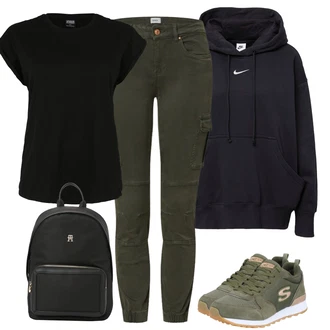 outfit mit Črna Urban Classics "Pomladanski Outfit"