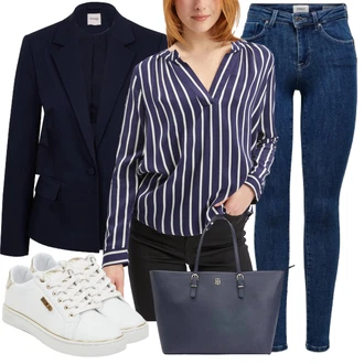 Outfit s Žlutá/Bílá/Zlatý/Hnědá/Béžová Teniska Letní Tenisky/Kožené Tenisky/Teniska se Třpytkami/Nízká Teniska/Tenisky s Bočním Zipem/Teniska teddy/Úzká Teniska Guess "Pouliční styl oblečení"