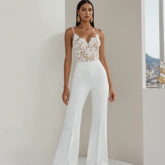 Bele Outfiti Za Zabave "Beli party stil"