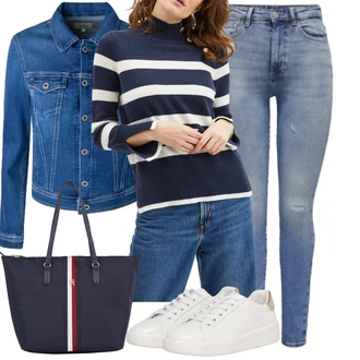 Outfity se stylem Kovbojka s Krátké Džínové Bundičky Pepe Jeans "Lehký outfit"Look: 70tá léta, Ležérní, Kovbojka, Egirl, Krásný, Příliš oblečený, Premium, S průsvitem, Pracovní oděvy