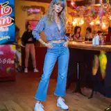 Outfity z 80. let s džínami culottes image