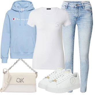 Košarka outfit mit Bela/Krem Superge Luknjasta/Teddy superga/Ozka superga/Superge Nizka/Superge Z Bočno Zadrgo/Usnjene superge Versace Jeans Couture "Pomladanski Outfit"Look: Skejtanje, Košarka, Tek, Tenis, Drsanje