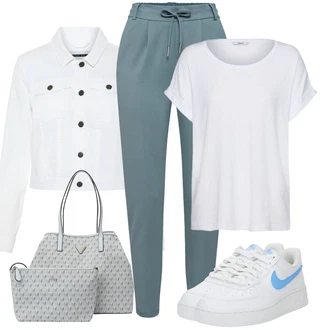 Nadrozměrné Outfit s Šedá/Bílá/Krémová Jednoduchý top/Mužské běžecké boty/Neformální tričko/Tričko nadměrné velikosti/Košilový top/Tričko s krátkým rukávem/Krátký top/Tričko Only "Stylový look na jaro"Look: Klasické, Nadrozměrné, Bezešvé, Skromné, Cool
