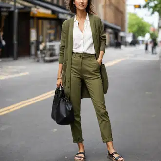 Green pants outfits "Topel pisarniški poletni videz"