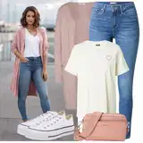 Outfity s nazouvacími teniskami image