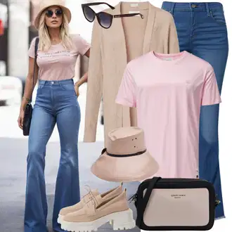 Outfit Inspo Poletje mit Roza Klasična Dolžina/Priložnostni Vrh/Casual Majica/Moški tekaški copati/Majica Vrh/Kratka majica/Majica s kratkimi rokavi Şans, Škrlatna/Bela/Rjava/Bež Šal/Ruta/Bandana/Naglavna ruta Liu Jo, Rjava/Bež/Vinsko rdeča Women's Leather shoes/Nizki čevelj/Loafer Čevelj Polo Ralph Lauren, Bež/Roza/Bela Torba za čez ramo/Torbica za okrog pasu/Torbica za čez ramo/Torba za čez ramo/Billfold/Mini torbica/Torbica za mobilni telefon/Satchel torba/Prozorna torba Steve Madden, Rjava/Rdeča/Zlati/Rumena/Bež Guess, Rjava/Bež/Škrlatna Dolge jopice Trendyol "Glamurozni slog iz 90. let"