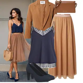 Kombinacije za zabavu S oblinama sa Plava/Tamnoplava Majica i top/Bluza Veći Broj/Bluza i Tunika Vila "Jedinstveni odjevni stil"