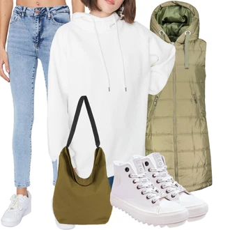 Športno outfit mit Siva/Bela/Krem Vodoodporna Jakna/Trajnostna Jakna/Jakna s Kapuco/Bluzon Trendyol "Vsakodnevni Outfit"Look: Egirl, Prevelik, Mehko, Estetski, Športno, Unisex, Lak, Ulična moda