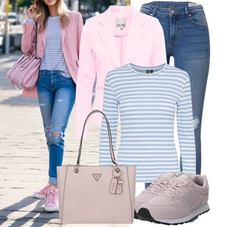 Outfit sa Plava Kožna Jakna/Čizma do Gležnja/Kožne Cipele/Traperice s Rupom/Kožne jakne/Traperice s Prorezom/Push-up Traperice/High Waist Traperice VERO MODA "Moderan outfit za slobodno vrijeme"