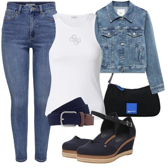 Krst outfit mit Bela/Roza/Krem Velika velikost Srajca & majica Velike velikosti/Bluza Velika velikost Guess "Poletni outfit"Look: Rave, Odra, Zumba, Krst, Dan plaže, Koncert, Bazen