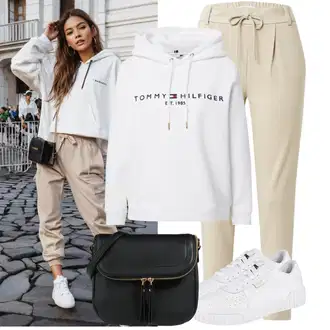Outfit s Bílá Lékařská Bota/Ortopedická Bota/Komunijní bota/Diabetická Bota/Nízká Teniska/Úzká teniska/Semiortopedická bota/Bota Na Pěší Turistiku/Zdravotní bota/Tenisky s Bočním Zipem/Teniska se zapínáním na suchý zip Puma "Praktický vzhled"