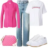 Bela Nike Sportswear outfiti za dame image