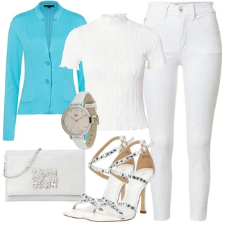 Badminton outfit mit Krem/Bela Srajca & majica velike velikosti/Srajca/Bluza in Tunika/Bluza velika velikost florence by mills exclusive for about you "Poletni outfit"Look: Badminton, Surfanje