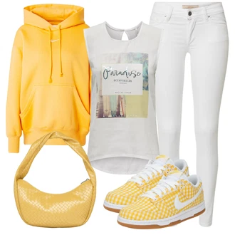 outfit mit Rumena Ozka superga/Superge Luknjasta/Superge Nizka/Skate Obutev/Poletne superge/Vintage superga Nike Sportswear "Poletni outfit"