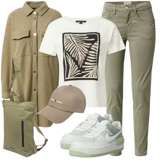 outfit mit Gang "Poletni outfit"
