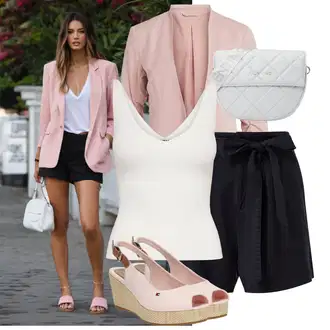 Old Money Outfit s Černá/Tmavě modrá/Modrá Košile Lněný kraťas/Papírové Šortky/Bermuda/Šortky/Pytlovitý Šortky/Mušelínové Šortky VERO MODA "Outfity na každý den"Look: Lehký, Emo, Rad, Cool, Krásný, Old Money, Traditional