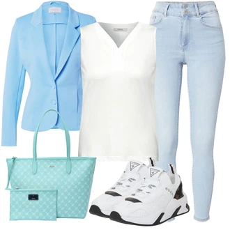 outfit mit Svetlo modra Usnjena Jakna/Ženske 7/8 Kavbojke/Gležnarji/Capri Kavbojke/Odrezane Kavbojke/Kavbojke Visokega Pasu/Kavbojke z Razporkom/Push up Kavbojke/Kavbojke na Poteg/Usnjene Čevlje/Zimska jakna VERO MODA "Jesenski outfit"