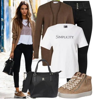 Výstřih na ramena Outfit s Béžová/Hnědá/Šedá/Khaki Pletenina veľkej veľkosti/Kabát Vila "Lehký outfit"