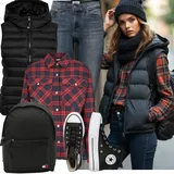 Kombinovat Halenky a Tuniky s Teniskami image