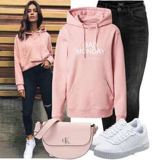 Outfit s Růžová Pásková taška/Klasická Taška Přes Rameno/Taška Přes Rameno/Dopisová peněženka/Malá Taška/Sportovní Taška Přes Rameno Calvin Klein "Oblečení pro volný čas"