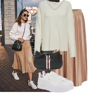 Outfiti za skunje S oblinama sa Kaki/Svjetlozelena/Krem/Bež/Bijela Pletivo Veći Broj Only "Jesenski izgled"