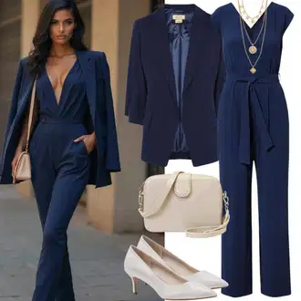 Wedding guest outfits sa Tamnoplava/Plava Kombinezon/Ljetni Kombinezon About You "Proljetna odjeća"