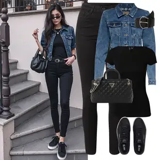 Outfity pro zábavu s Černá Kožený Pásek/Klasické Pásky/Ležérní pásek/Široký Opasek/Pásek bez Přezky About You "Cool vzhled na jaro"