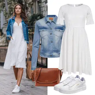 S zakovicama Outfit sa Svjetloplava/Plava Traper Jakna/Kratka Traper Jakna/Kratka Jakna/Crop Jakna bershka "Lagani outfit"Look: Raditi, S zakovicama, Jahanje