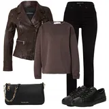 Outfiti z bootcut kavbojkami image