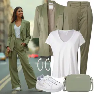 Outfit sa Kaki Cargo Hlače/Boyfriend Hlače/Planinarska Hlača/Hlače s Odvojivom Nogavicom/Hlače od muslina/Chino Hlače/Zimska Hlača/Cargo Jogging Hlače/Ležerna Hlača Nasty Gal "Savršeno za proljeće"