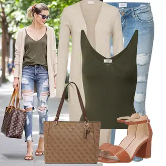 moderne Outfit sa Svjetloplava/Plava Kožna Jakna/Kožne jakne/Traperica Niskog Struka/Čizma do Gležnja/Traperice s Rupom/Push-up Traperice/Traperice s Prorezom Only "Moderna kombinacija za slobodno vrijeme"Look: Rap, Stil, moderne, cool, Disko, Sveučilišna, Prekrasan