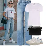 Outfity s kalhotami do zvonu image